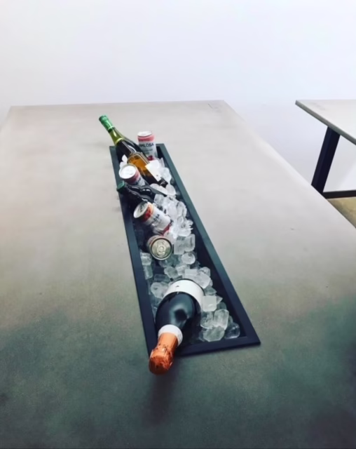 Ishinkbord för inomhus- eller utomhus