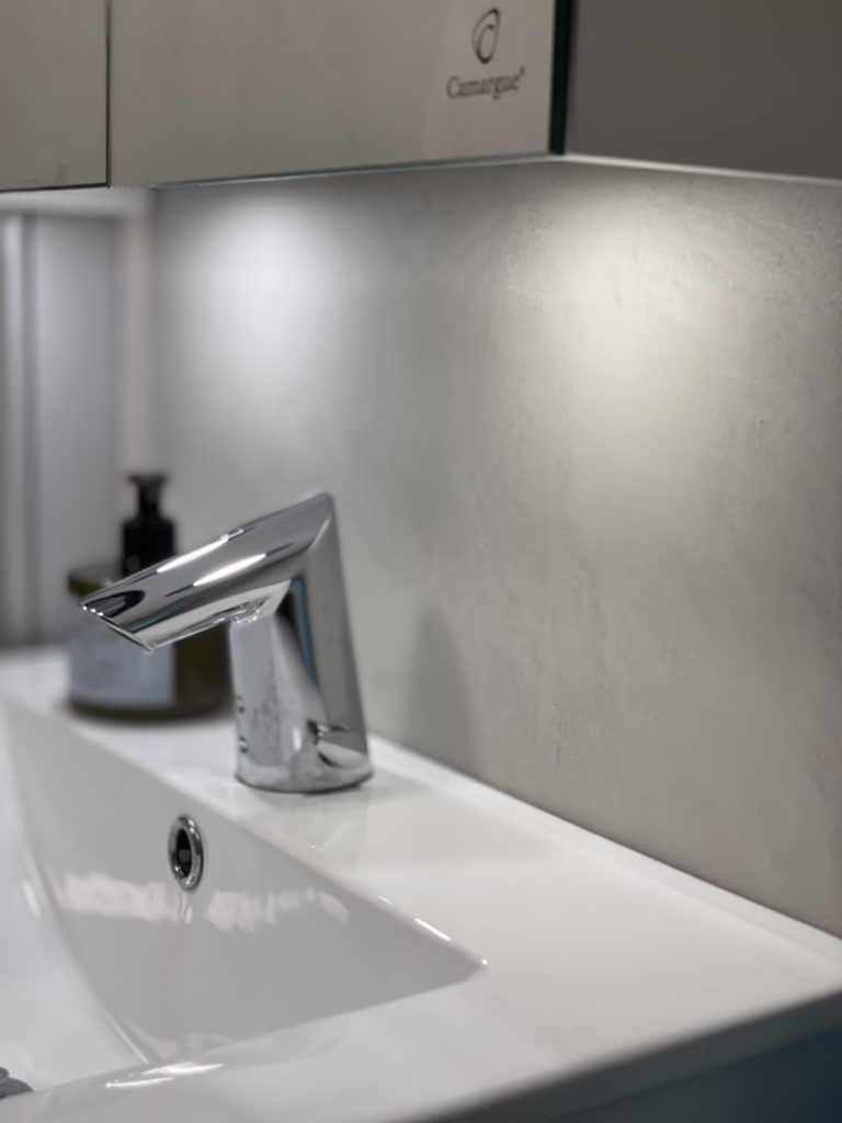 Microcement i badrummet: Den smidiga lösningen för ett exklusivt utseende